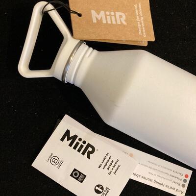 MiiR, Single Wall Narrow Mouth Water Bottle White NEW