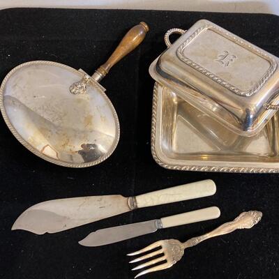 Mixed Vintage Silverplate Serving Pieces Lot