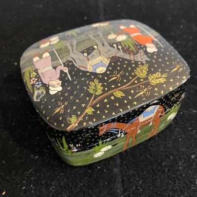 Vintage Hand Painted Trinket Box 3.5â€ x 3â€