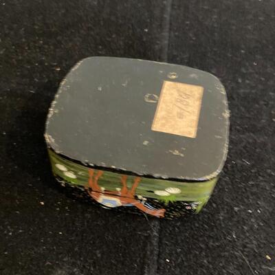 Vintage Hand Painted Trinket Box 3.5â€ x 3â€