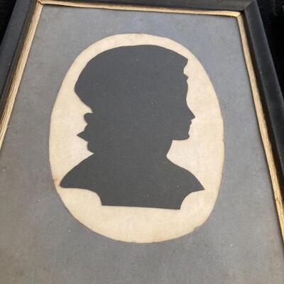 Vintage framed silhouettes 8â€ x 10â€