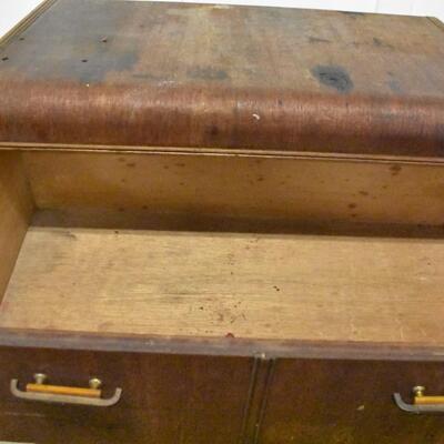 Wooden Dresser: 4 Layers of Drawers, Damaged Side. MCM Vintage