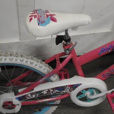 Huffy Sea Star Bike, Needs New Back Tire, 19" Wheels