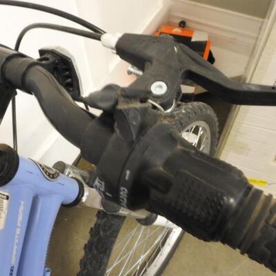 Blue Roadmaster Bike, Front Gear Changer Snapped, Needs Work