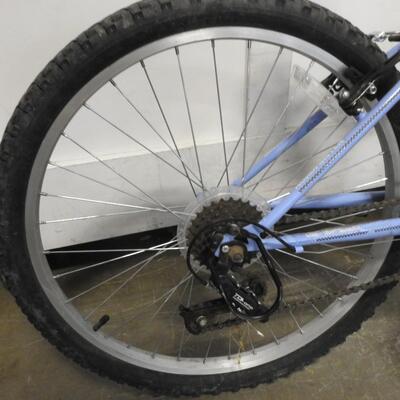 Blue Roadmaster Bike, Front Gear Changer Snapped, Needs Work