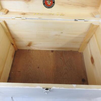 White Wooden Trunk, 25" x 16"