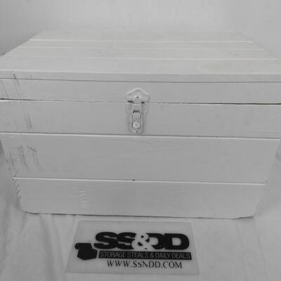 White Wooden Trunk, 25" x 16"