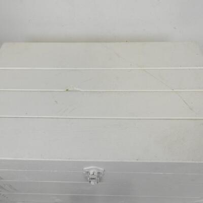 White Wooden Trunk, 25" x 16"