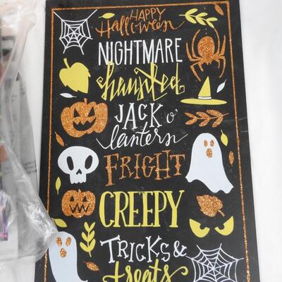 21 pc Halloween Lot: Jack-O-Lanterns, Signs, Spider Webs
