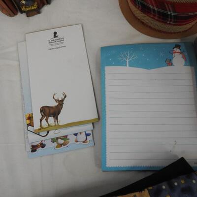 14 pc Holiday Lot: Nesting Nativity Decor, Ribbon, Note Pads, Assorted Ornament
