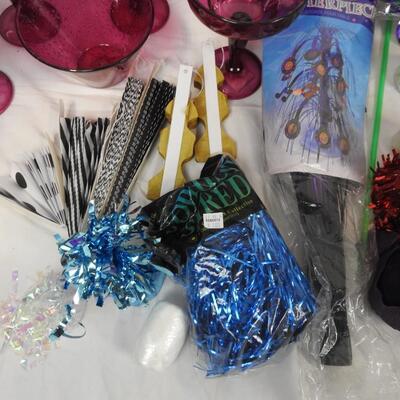 Party Lot: Balloon Pump, Pink Party Dishes, Party Decor, Fans