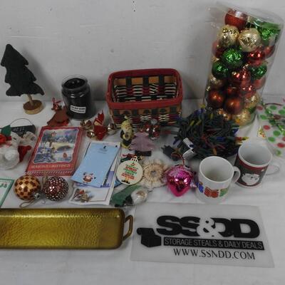 20 pc Holiday, Ornaments, Christmas Basket, Santa Mug, Lights