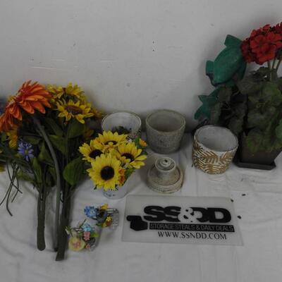 10 pc Outdoor Decor: Faux Flowers, Ceramic Planters, Wooden Turtle Figure