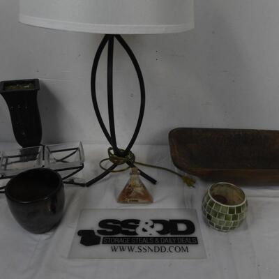 7 pc Home Decor, Large Rectangle Wooden Bowl, Wire Lamp (Works), Vases