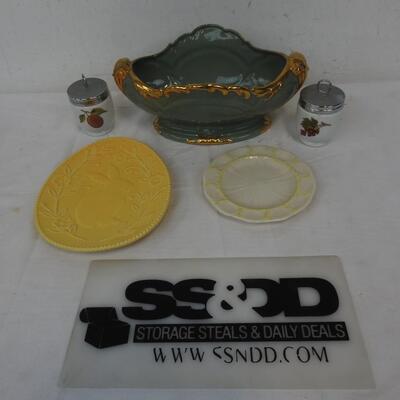 Vintage Glass DÃ©cor: Green Bowl, Porcelain Cups , Small Plate ,Egg Plate