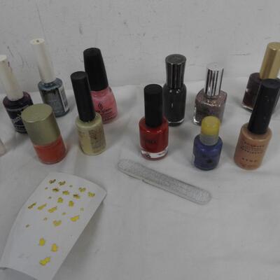 Nail Polish Lot: 20+ Nail Polish Bottles, Nail File, Cuticle Sticks, Tap/Cutters
