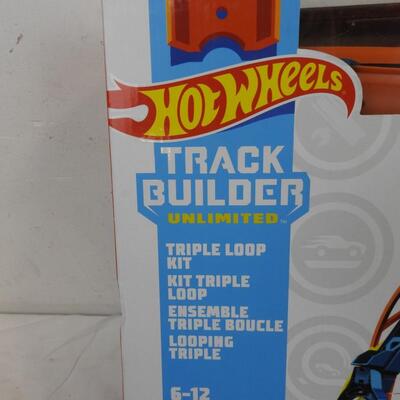 Hotwheels Track Builder Unlimited Loop Kit, Used and Missing Car