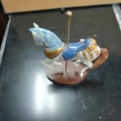 1 Carousel Horse  Musical Figurine