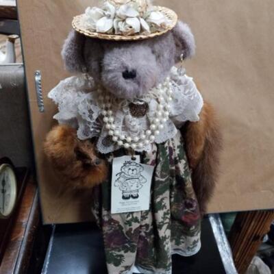 Vintage Granma Teddy Bear with a Fur Shawl