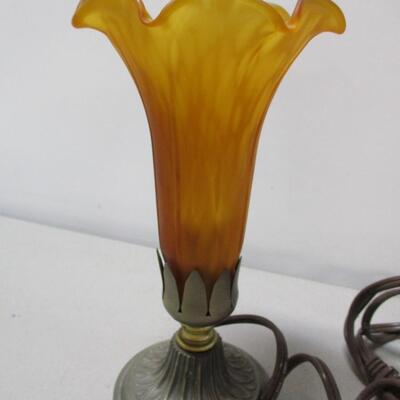 Tulip Lamp With Metal Base