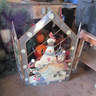 Collection of Christmas/Winter Decor- Includes very nice metal fireplace screen
