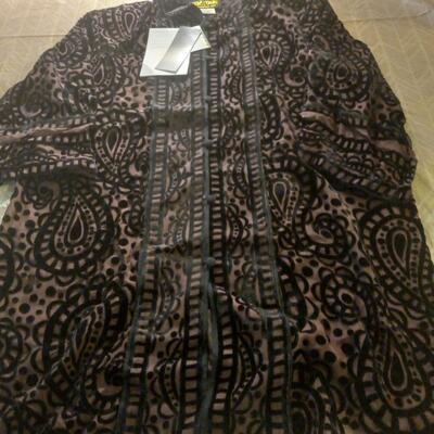 1 Bob Mackie Velvet See though Tunic Size Large