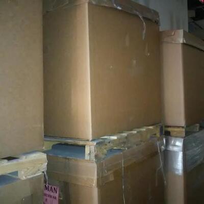 1 Pallet of random Misc Amazon Surplus items  (New, Return and Closeouts