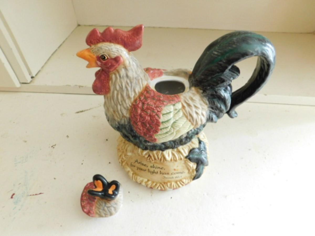 Ceramic Rooster Tea Pot