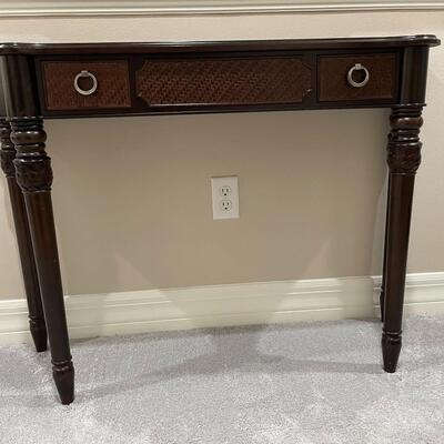 Lot 19  Console Table w/ Drawer
