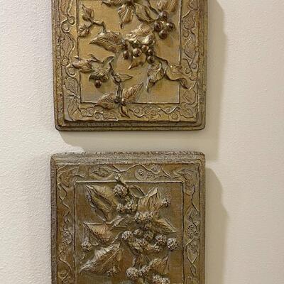Lot 20  Pair of Resin Wall Plaques