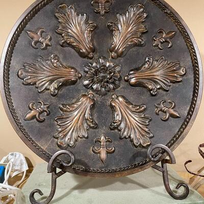 Lot 70  Large Platter on Stand Decor
