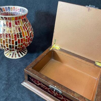 Lot 81 Red Mosaic Candle Vase & Red Box