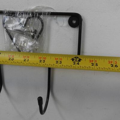3 Metal Wall DÃ©cor, 1 With Hearts and Hooks, Measurements in Photos