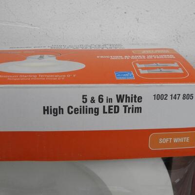 7 pc Home Improvement Lot: Trash Can, 2 White High Ceiling Led Lights