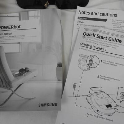 Samsung POWERbot Vacuum, Cyclone Force, Works, With Charger, Manual and remote