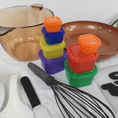 15+ Kitchen, Plastic Nesting Storage, Hamburger Trays, Serving Utensils