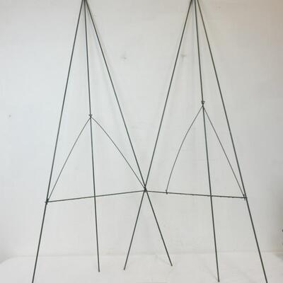 Green Metal Wreath Holder Easels with Hook at Top, Collapsible 53" Tall