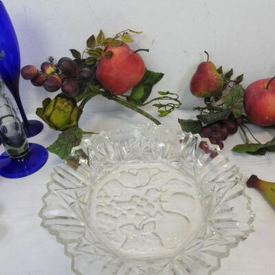 17 pc Kitchen & Home Decor: 5 Glasses, Candle Holder, Glass Bowl, Wax Warmer