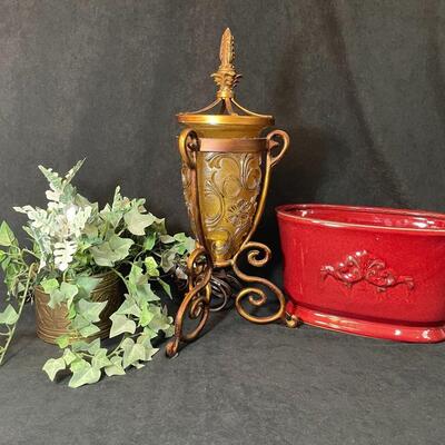 Lot 93  Decor Lot with Red Planter