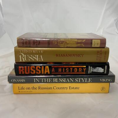 -38- BOOKS | Russian History and Lifestyle Topical