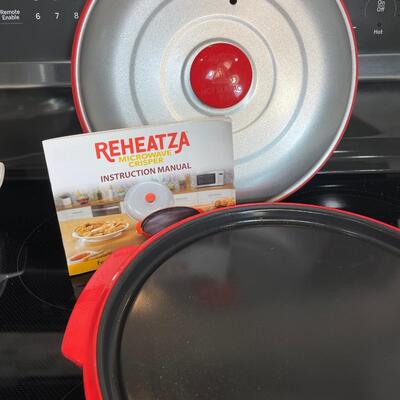 Lot 14.5 Kitchen Misc with a Reheatza
