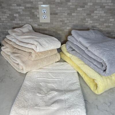 Lot 150.5. Assorted Heavy-duty Towels