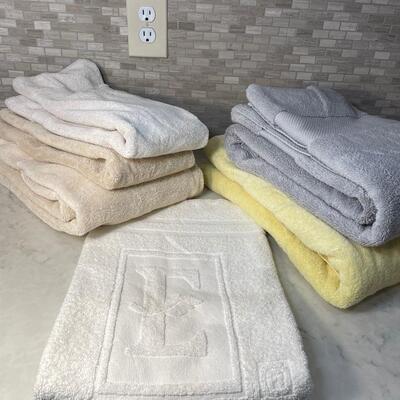 Lot 150.5. Assorted Heavy-duty Towels