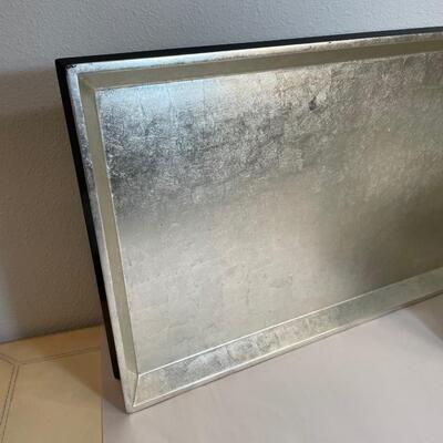 Lot 82.5. Silver Leaf Decor w/ Reversible Tray