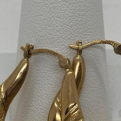 Lot 6: 14k SLC Yellow Gold Shrimp Scalloped Pierced Hoop Earrings with Applied Gold Flake