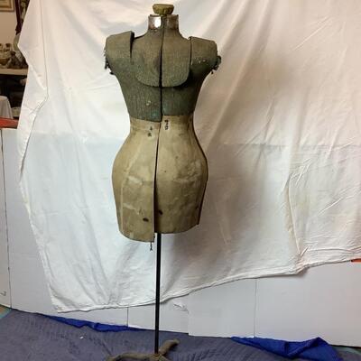 A757 Antique Sewing Dress Form