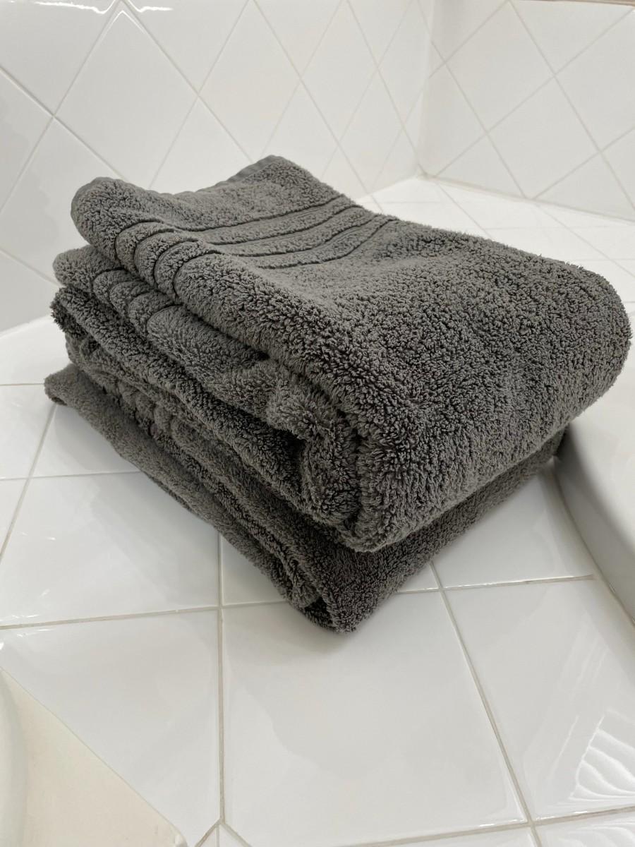 Lot 191 Two Heavy Bath Towels
