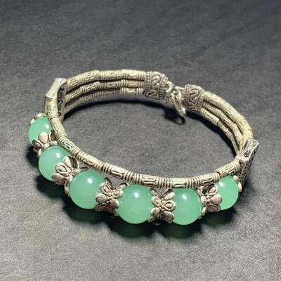 Jade Bead Bracelet
