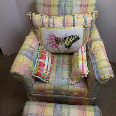 E774 Multi Colored Upholstered Plaid Chair with Ottoman