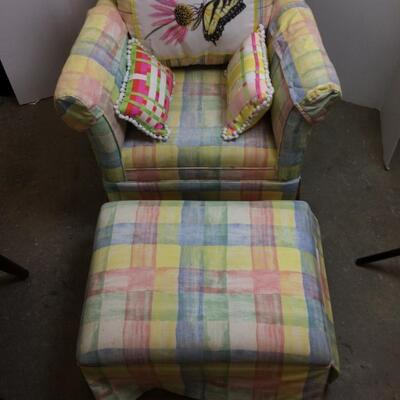 E774 Multi Colored Upholstered Plaid Chair with Ottoman